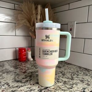 Stanley 40 oz. Warm Serene Brushstrokes Adventure Quencher Flowstate Tumbler